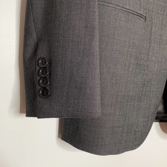 John Varvatos Dark Gray Men's Blazer Size 38R - Picture 3 of 10